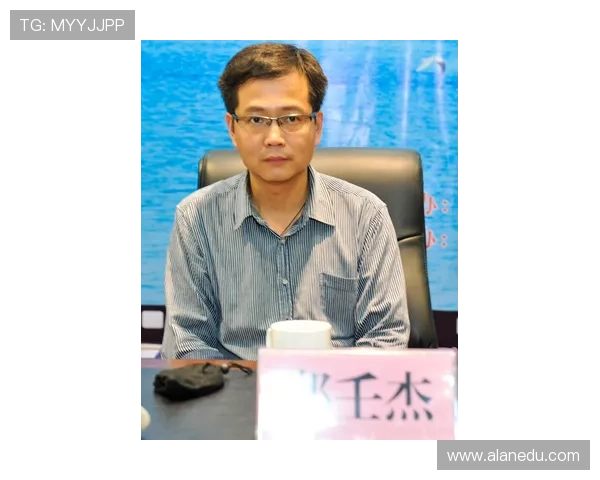 刘军专访揭秘网球成功秘诀与训练心法分享