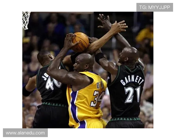 成都网球队包夹战术的优劣分析与未来发展方向探讨